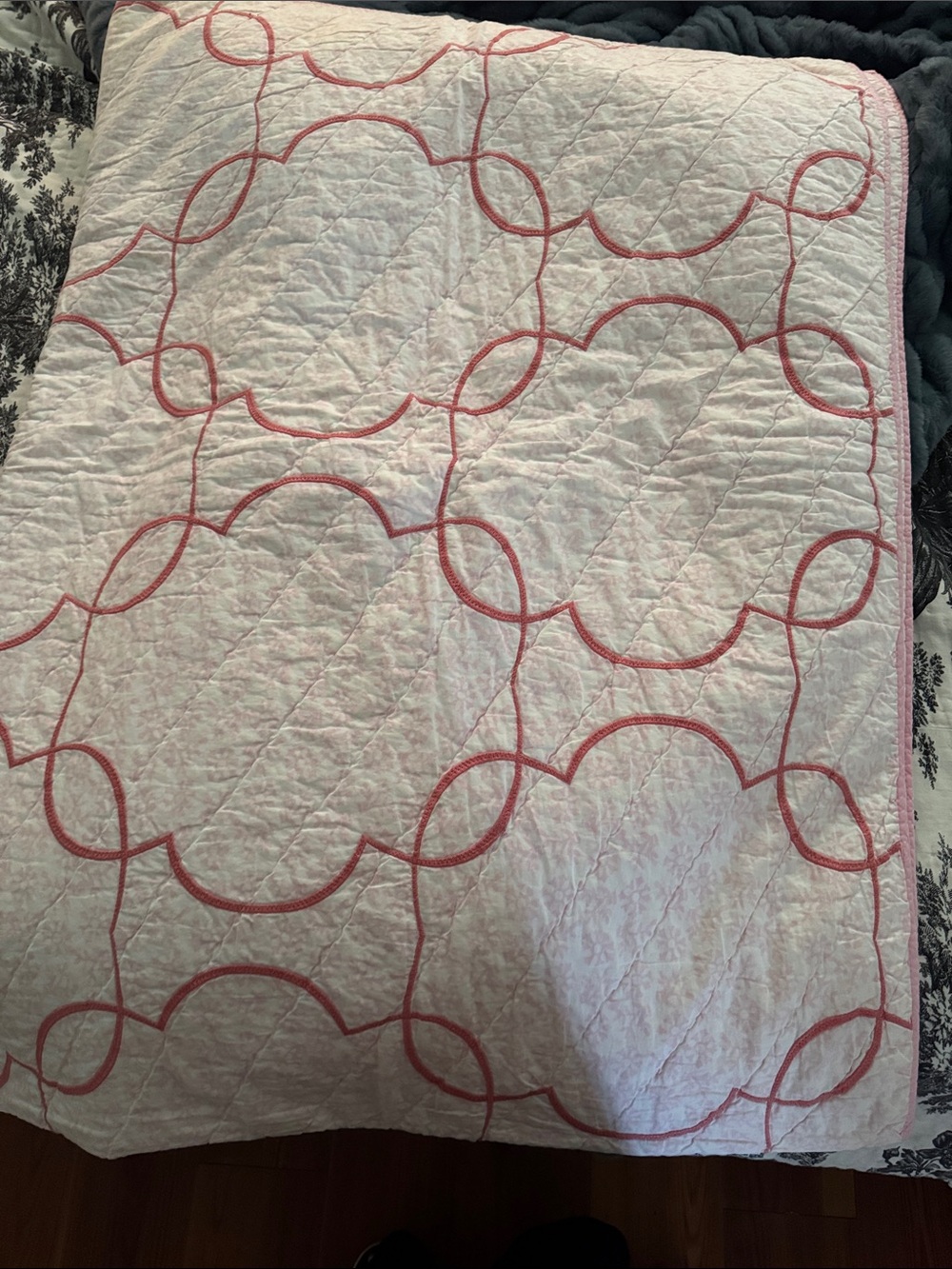 Pottery Barn Kids White Quilt with Pink Loop Stitch Pattern